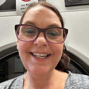 Shellie J., Pet Care Provider in Fayetteville, WV with 4 years paid experience