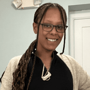 Shannon R., Nanny in Frackville, PA 17931 with 8 years of paid experience