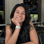 Thais N., Babysitter in Merrifield, VA with 4 years paid experience