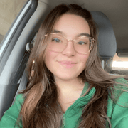 Melanie B., Pet Care Provider in Harwood Heights, IL with 2 years paid experience