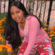 Isha L. - New York Babysitter