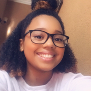 Jeaneva S. - Elk Grove Babysitter