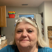 Glenda L., Care Companion in Sun City Center, FL 33573 with 3 years paid experience