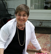 Bernice L., Babysitter in East Meadow, NY with 40 years paid experience