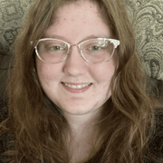 Sydney M., Pet Care Provider in Oswego, IL with 4 years paid experience