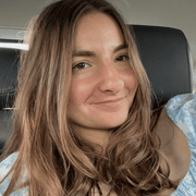 Kirstyn A., Babysitter in Chicago, IL with 0 years paid experience