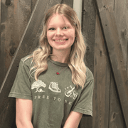 Mackenzey C., Nanny in Radiant, VA 22732 with 1 year of paid experience