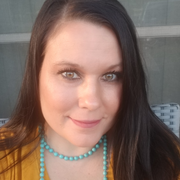 Crystal R. - Poynor Babysitter