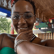 Wandreeka M., Care Companion in North Chicago, IL with 15 years paid experience