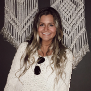 Emma L. - Eden Prairie Pet Care Provider