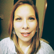 Amber W. - Ardmore Babysitter