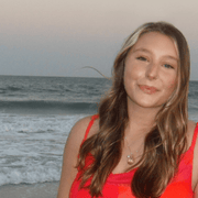 Sienna H., Babysitter in 28403 with 4 years of paid experience