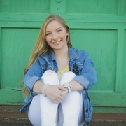 Briana H. - La Vergne Babysitter