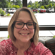 Robin W., Nanny in Conway, SC 29526 with 20 years of paid experience