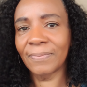 Vernea B., Care Companion in Glendale Heights, IL 60139 with 6 years paid experience
