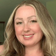 Roxanne C., Pet Care Provider in Cary, IL with 5 years paid experience