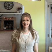 Sarah E., Child Care in Nashotah, WI 53058 with 15 years of paid experience