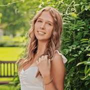 Kira S., Nanny in 53172 with 6 years of paid experience