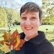 Lindsay  V., Babysitter in 27503 with 15 years of paid experience