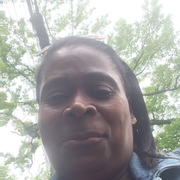 Nadia B. - Hollis Nanny