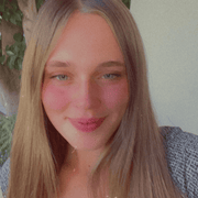 Emma N., Babysitter in Riverside, IA 52327 with 13 years of paid experience
