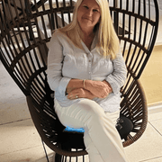 Joanne W., Babysitter in 07435 with 20 years of paid experience