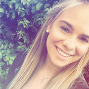 Mollie M. - Venice Babysitter
