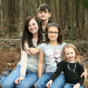 Jennifer R., Nanny in Bethpage, TN with 5 years paid experience