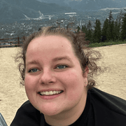 Ashlyn N., Pet Care Provider in Schaumburg, IL with 3 years paid experience