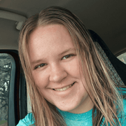 Lillee S., Babysitter in Elmendorf, TX 78112 with 5 years of paid experience