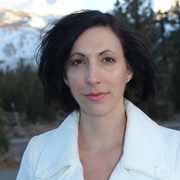 Sarah L. - Mammoth Lakes <span class="translation_missing" title="translation missing: en.application.care_types.child_care">Child Care</span>