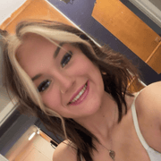 Bayley E., Babysitter in 97439 with 7 years of paid experience