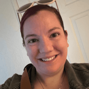 Lauren C., Pet Care Provider in Valencia, CA with 5 years paid experience