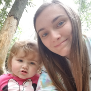 Katlan B. - Andersonville Babysitter