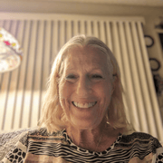 Betsy W., Nanny in El Segundo, CA with 17 years paid experience