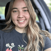 Jenna B., Nanny in Dow, IL 62022 with 7 years of paid experience