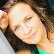 Elizabeth M. - Robbins <span class="translation_missing" title="translation missing: en.application.care_types.child_care">Child Care</span>