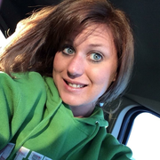 Elizabeth P., Pet Care Provider in Dadeville, AL with 1 year paid experience