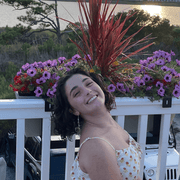 Sydney S., Babysitter in Chicago, IL with 10 years paid experience