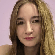 Ashlei T., Babysitter in 38401 with 1 year of paid experience