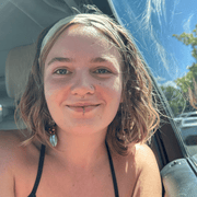 Hailey W., Nanny in Central Point, OR 97502 with 3 years of paid experience