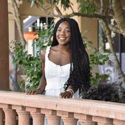 Oshione G., Babysitter in 93101 with 5 years of paid experience