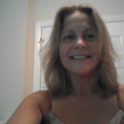 Carolyn A., Babysitter in Canfield, OH with 20 years paid experience