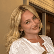 Riley O., Babysitter in 53531 with 8 years of paid experience