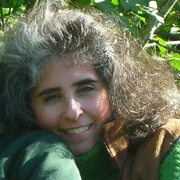 Laura D. - Methuen Nanny