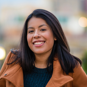 Giovana S., Babysitter in 55016 with 5 years of paid experience