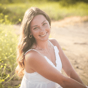 Alexis F., Babysitter in 97056 with 5 years of paid experience