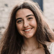 Mia H., Babysitter in 60449 with 4 years of paid experience