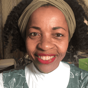 Linda P., Babysitter in 47165 with 20 years of paid experience
