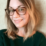 Jen H., Nanny in 33715 with 10 years of paid experience